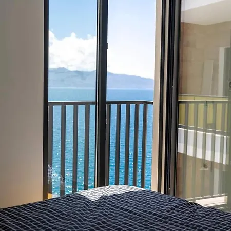 Golden - Luxury Gjashte