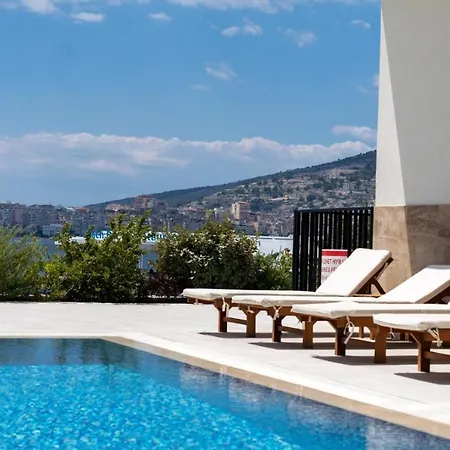 Golden - Luxury *