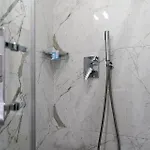 Golden - Luxury * Gjashtë