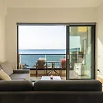 Golden - Luxury Apartamento Gjashtë