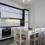 Golden - Luxury * Gjashtë