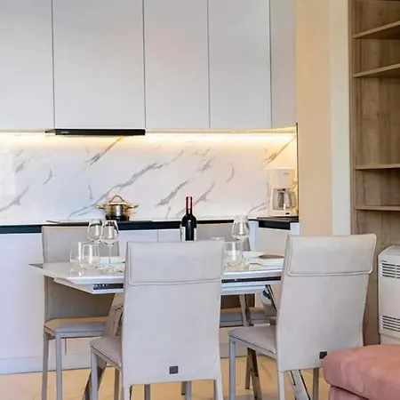 아파트 Golden - Luxury