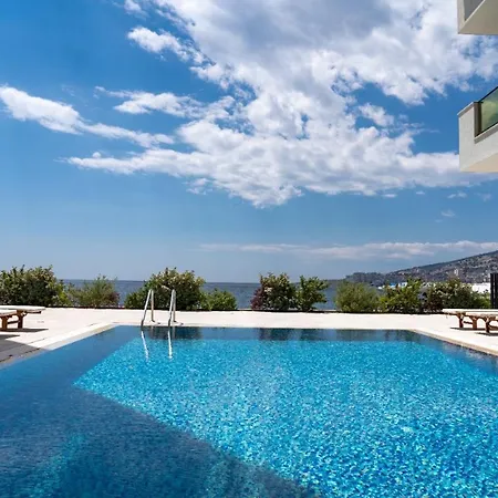 Golden - Luxury
