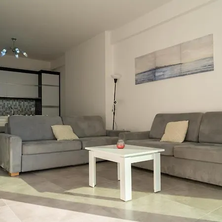 Daire Golden - Luxury Gjashtë