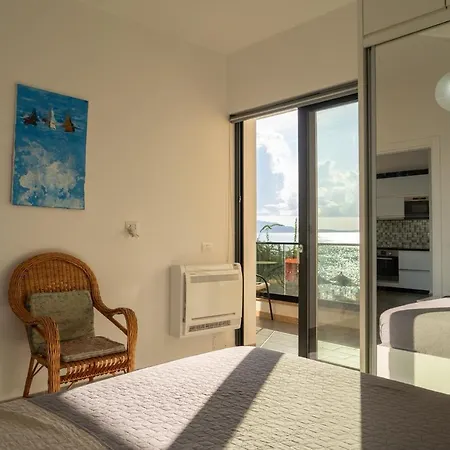 Golden - Luxury Gjashtë