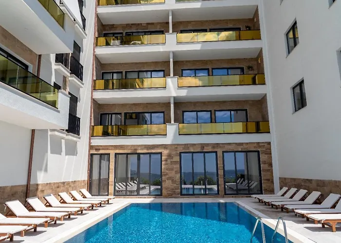 Golden - Luxury Gjashtë