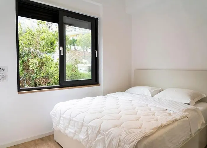 Golden - Luxury Apartment Gjashtë